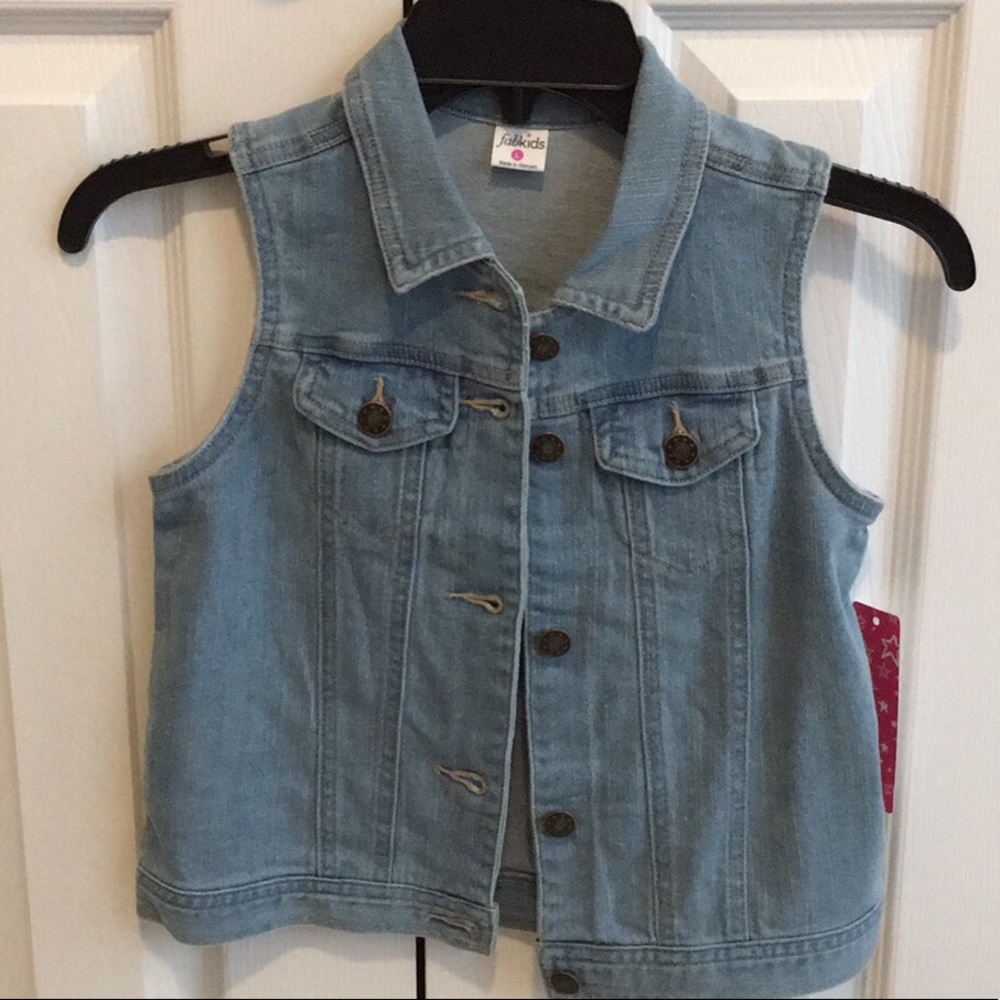 NWT Fabkids L denim vest